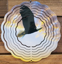 Load image into Gallery viewer, Eagle Soaring Metal Wind Spinner
